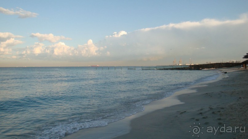 Шарджа Гранд Отель - прекрасное место для пляжного отдыха