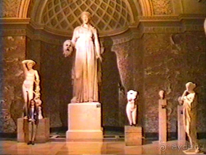 Снова в Париже