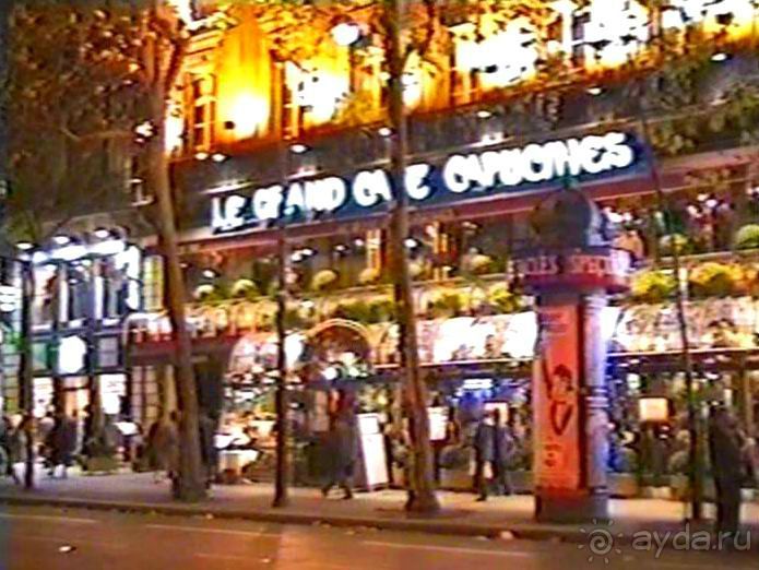 Снова в Париже