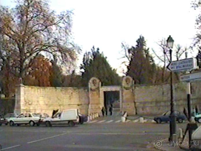 Снова в Париже