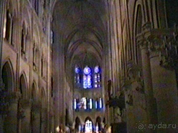 Снова в Париже