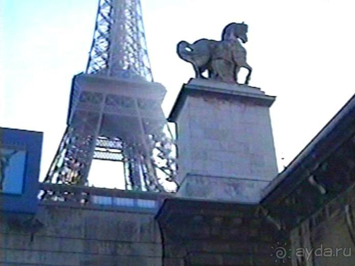 Снова в Париже