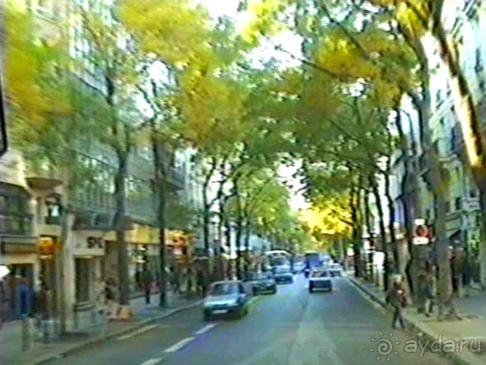 Снова в Париже