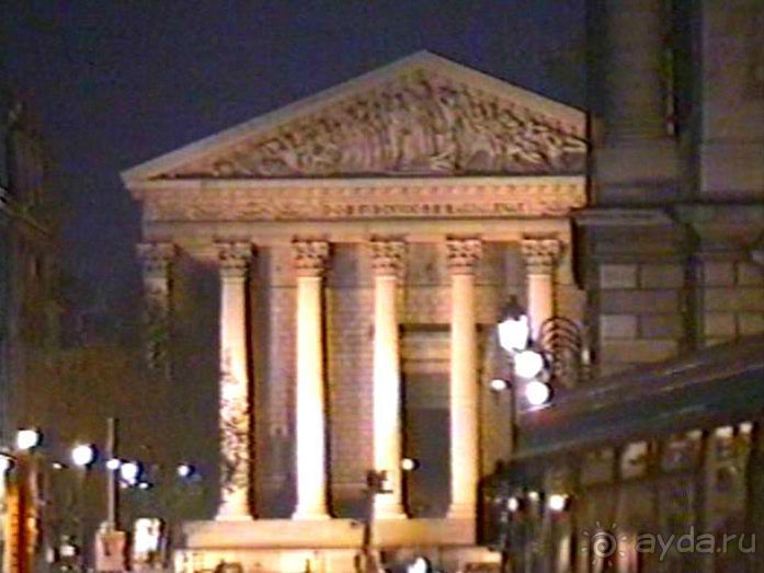 Снова в Париже