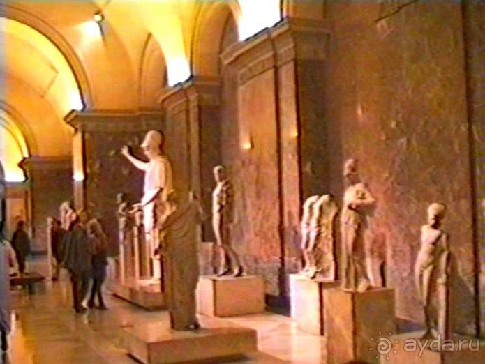 Снова в Париже