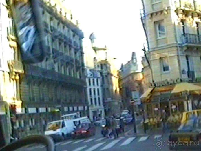 Снова в Париже