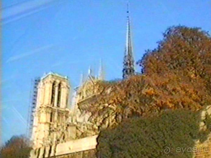 Снова в Париже