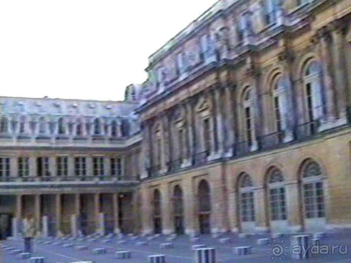 Снова в Париже