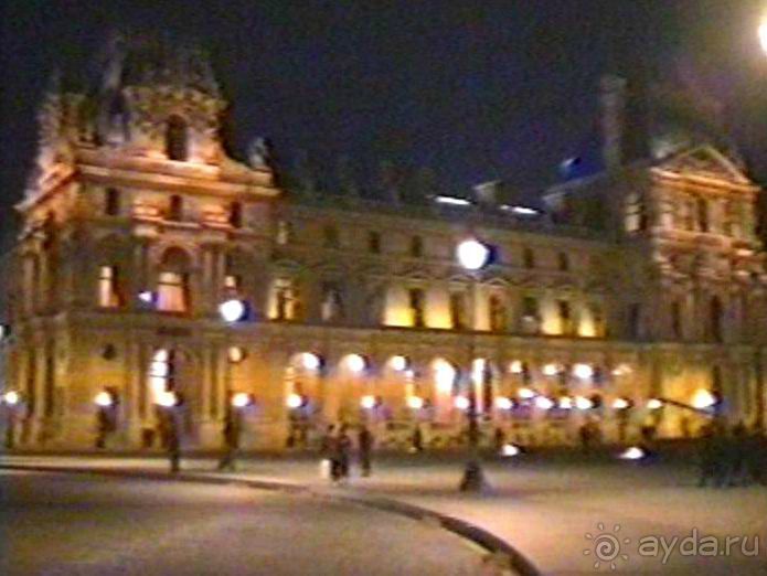 Снова в Париже