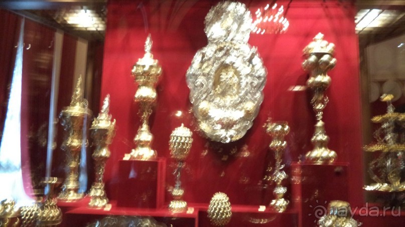 Оружейная палата и Алмазный фонд