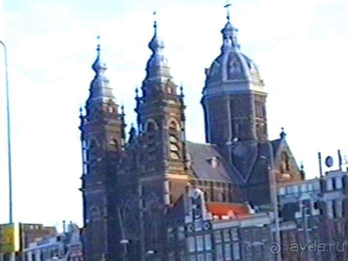 Впервые в Амстердаме