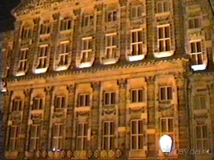 Впервые в Амстердаме