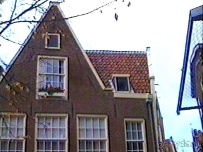 Впервые в Амстердаме