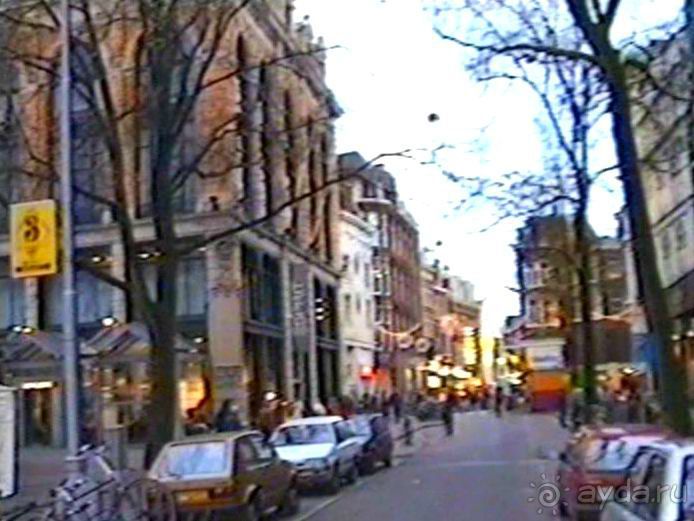 Впервые в Амстердаме