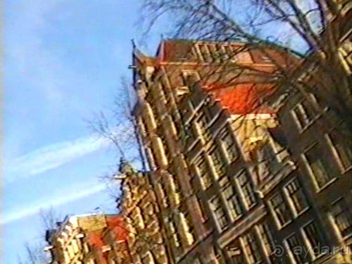 Впервые в Амстердаме