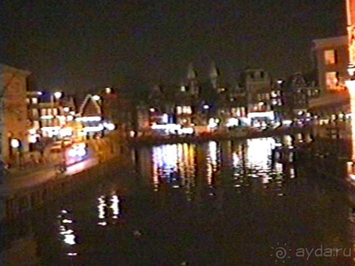 Впервые в Амстердаме