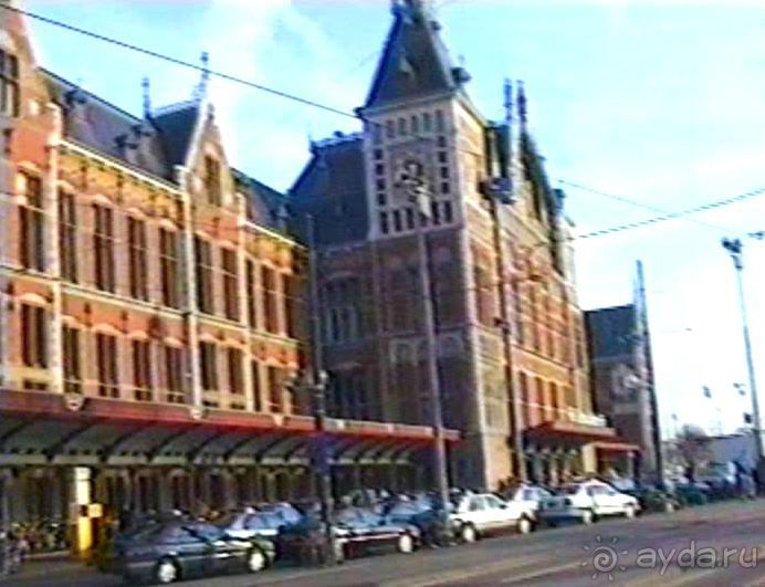 Впервые в Амстердаме