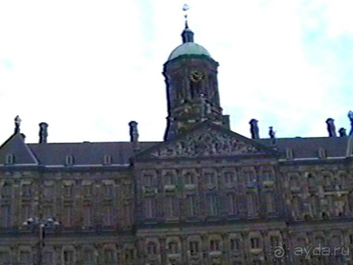 Впервые в Амстердаме