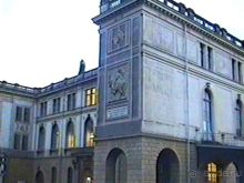 Впервые в Дрездене