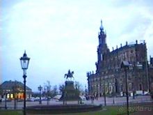 Впервые в Дрездене