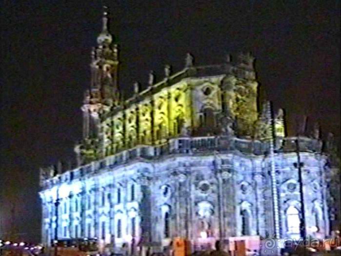 Впервые в Дрездене