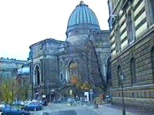 Впервые в Дрездене