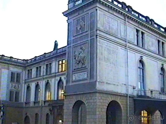 Впервые в Дрездене