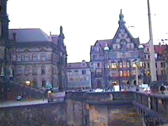 Впервые в Дрездене