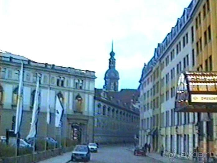 Впервые в Дрездене