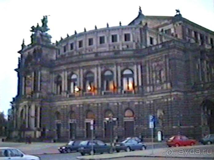 Впервые в Дрездене