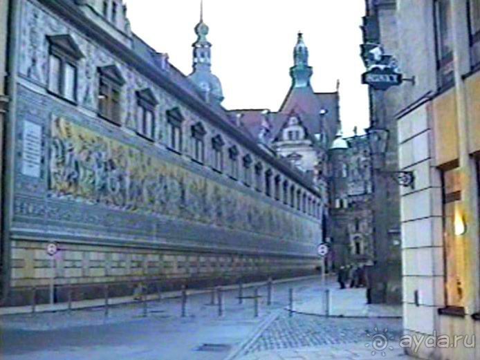 Впервые в Дрездене