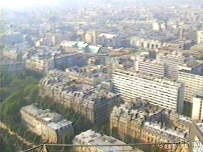 Альбом отзыва "Первая встреча с Парижем: часть 2"