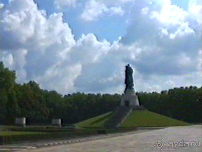 Вторая поездка в Германию на автомобиле: Берлин