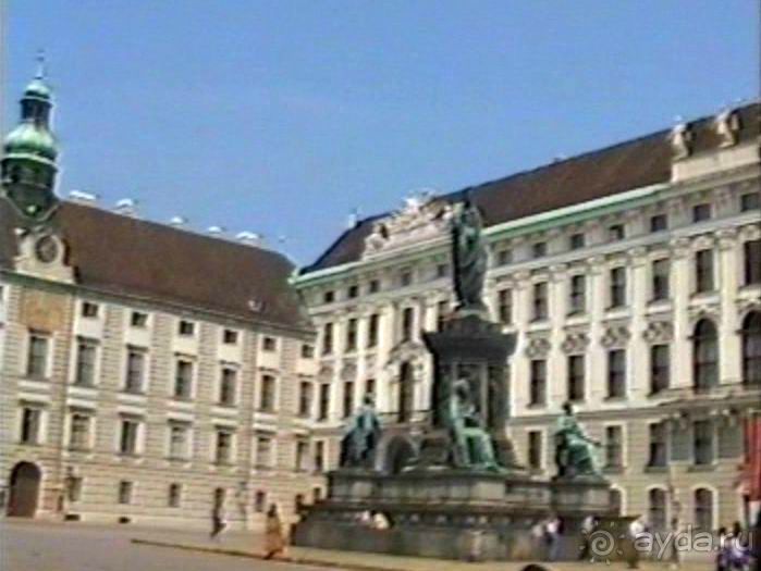 Эйхграбен, Вена и снова Будапешт