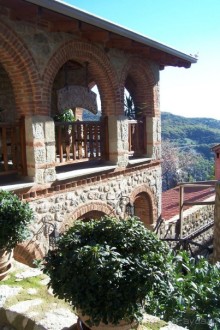 Альбом отзыва "Греция часть 16: Горный массив Метеоры и Великий Метеор"