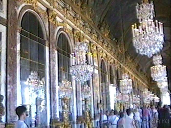 Альбом отзыва "Версаль-Фонтенбло-Сент-Женевьев-де-Буа"