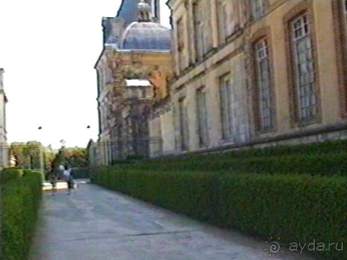 Версаль-Фонтенбло-Сент-Женевьев-де-Буа