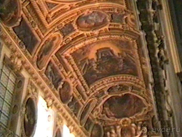 Версаль-Фонтенбло-Сент-Женевьев-де-Буа