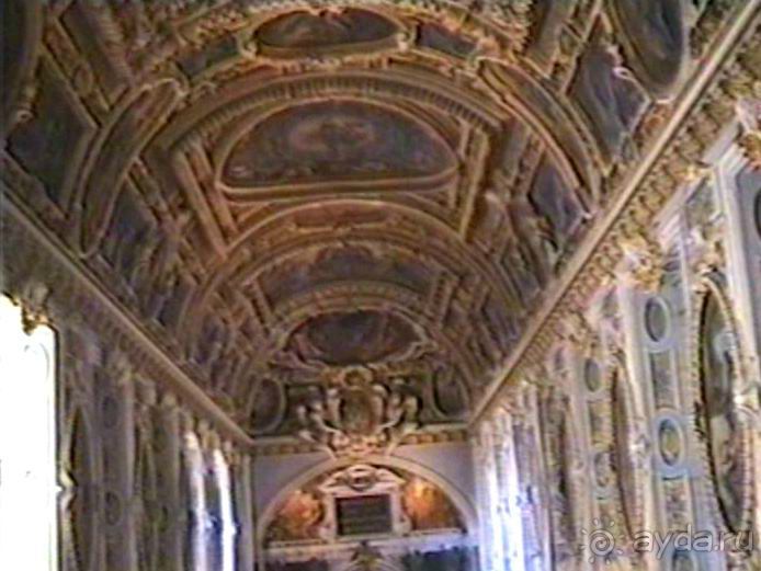 Версаль-Фонтенбло-Сент-Женевьев-де-Буа