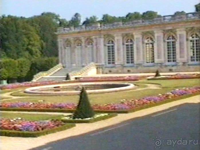 Версаль-Фонтенбло-Сент-Женевьев-де-Буа