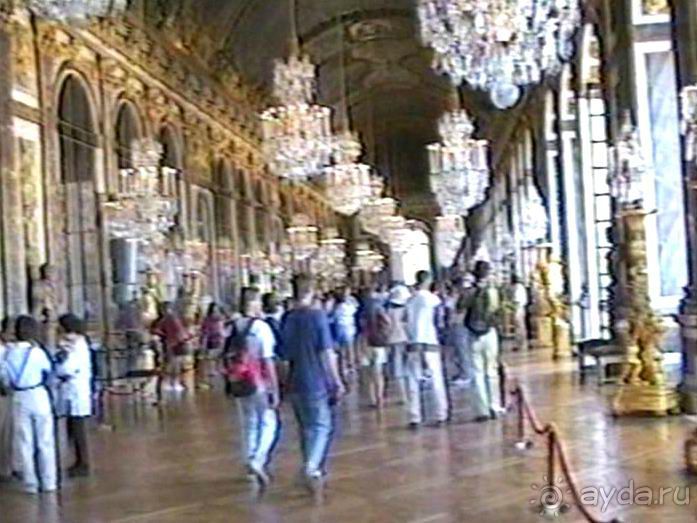 Версаль-Фонтенбло-Сент-Женевьев-де-Буа