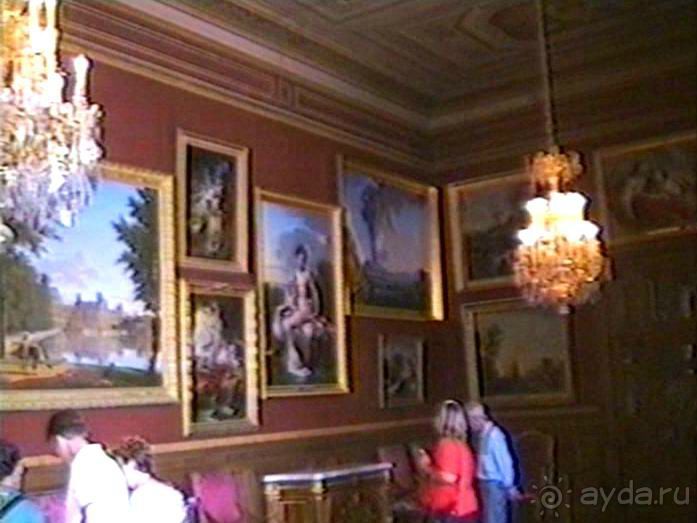 Версаль-Фонтенбло-Сент-Женевьев-де-Буа