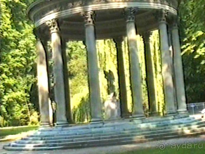 Версаль-Фонтенбло-Сент-Женевьев-де-Буа