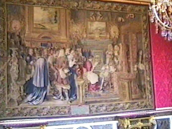 Версаль-Фонтенбло-Сент-Женевьев-де-Буа