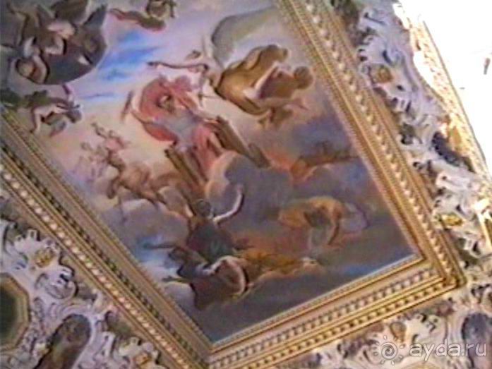 Версаль-Фонтенбло-Сент-Женевьев-де-Буа