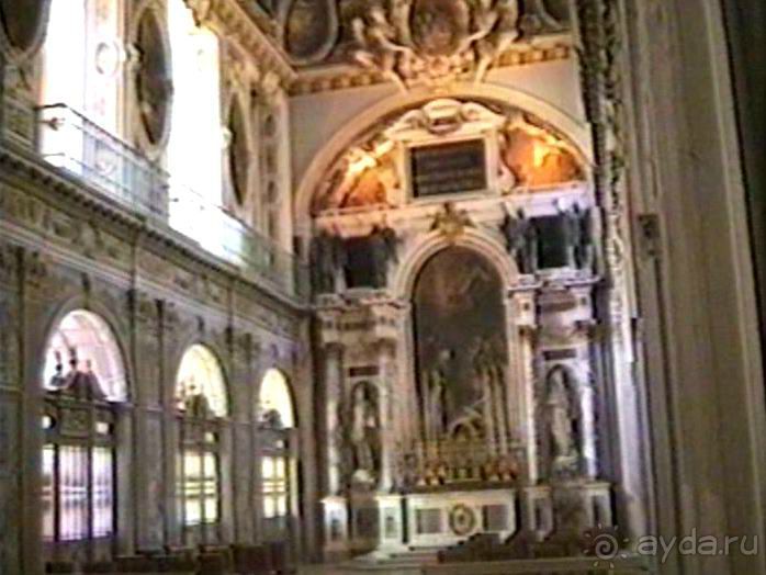 Версаль-Фонтенбло-Сент-Женевьев-де-Буа