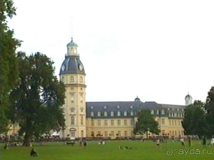 Поездка в Германию на автомобиле с немецкой овчаркой. Часть 6. Второй день Зигера в Карлсруэ