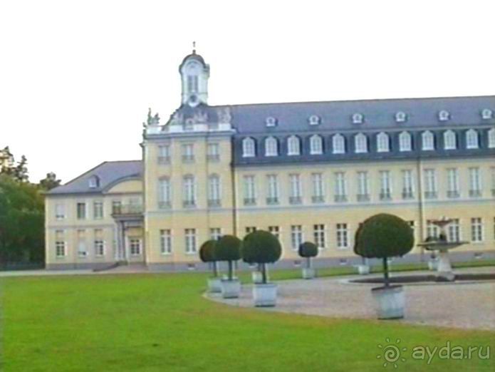 Поездка в Германию на автомобиле с немецкой овчаркой. Часть 6. Второй день Зигера в Карлсруэ