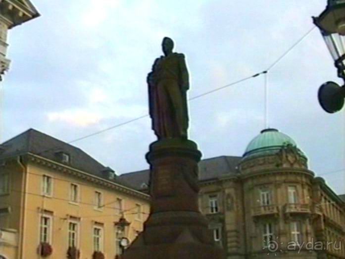 Поездка в Германию на автомобиле с немецкой овчаркой. Часть 6. Второй день Зигера в Карлсруэ