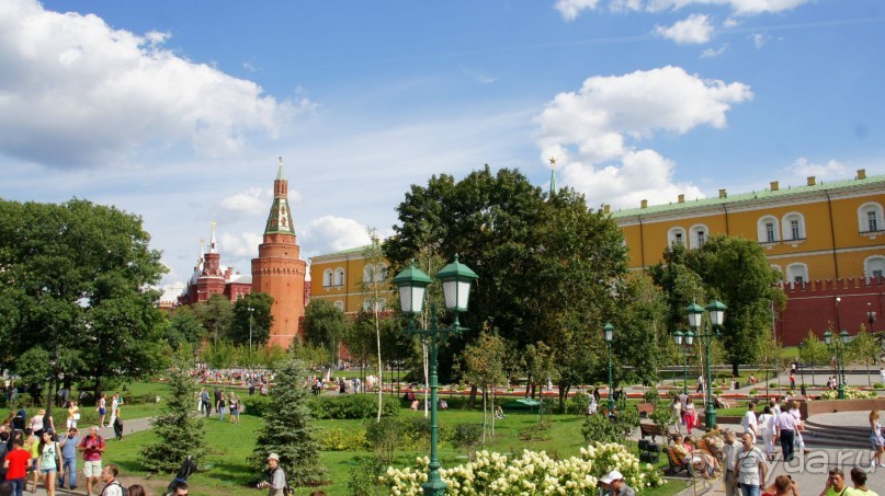 Манежная площадь - вторая по значимости площадь Москвы